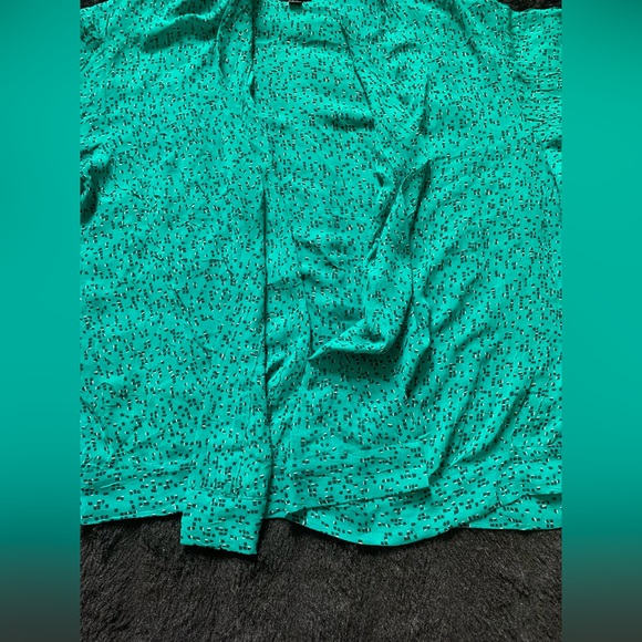 Mossimo Supply Co Women’s Green/ Black Polka Dots Cardigan Sz M 100%Poly NWOT - Picture 5 of 16